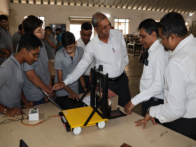 Photos of 3rd Semester Minor Project Exhibition