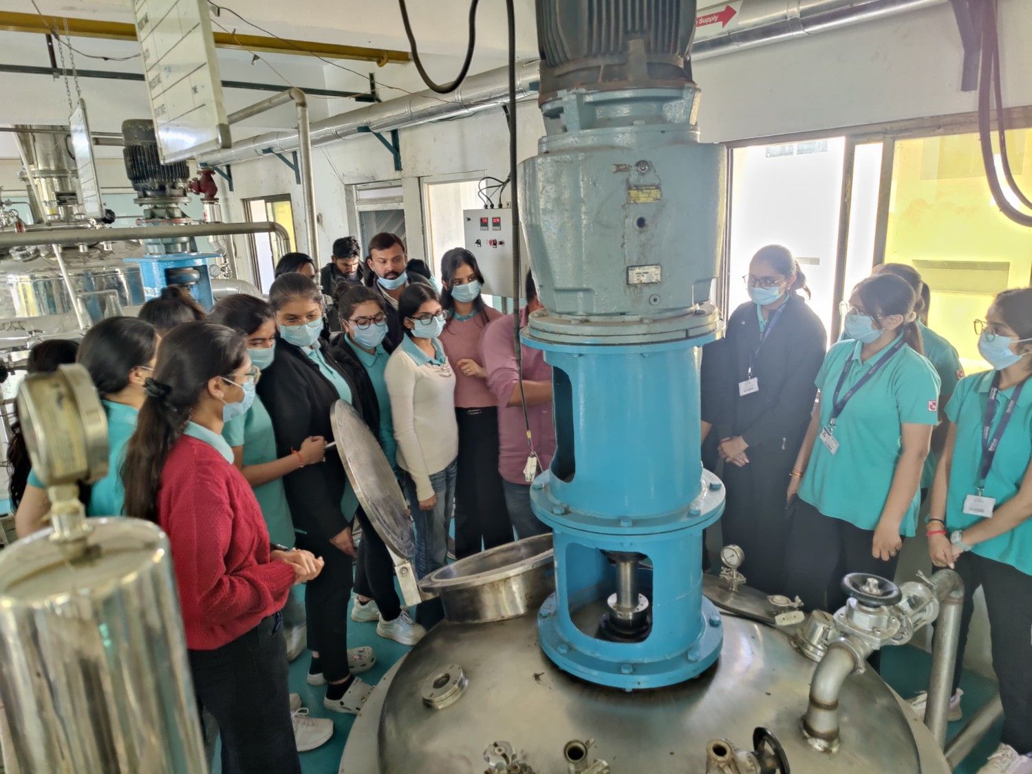 Photos of Industry Immersion: Microbiology Students Visit Fishfa Bioscience