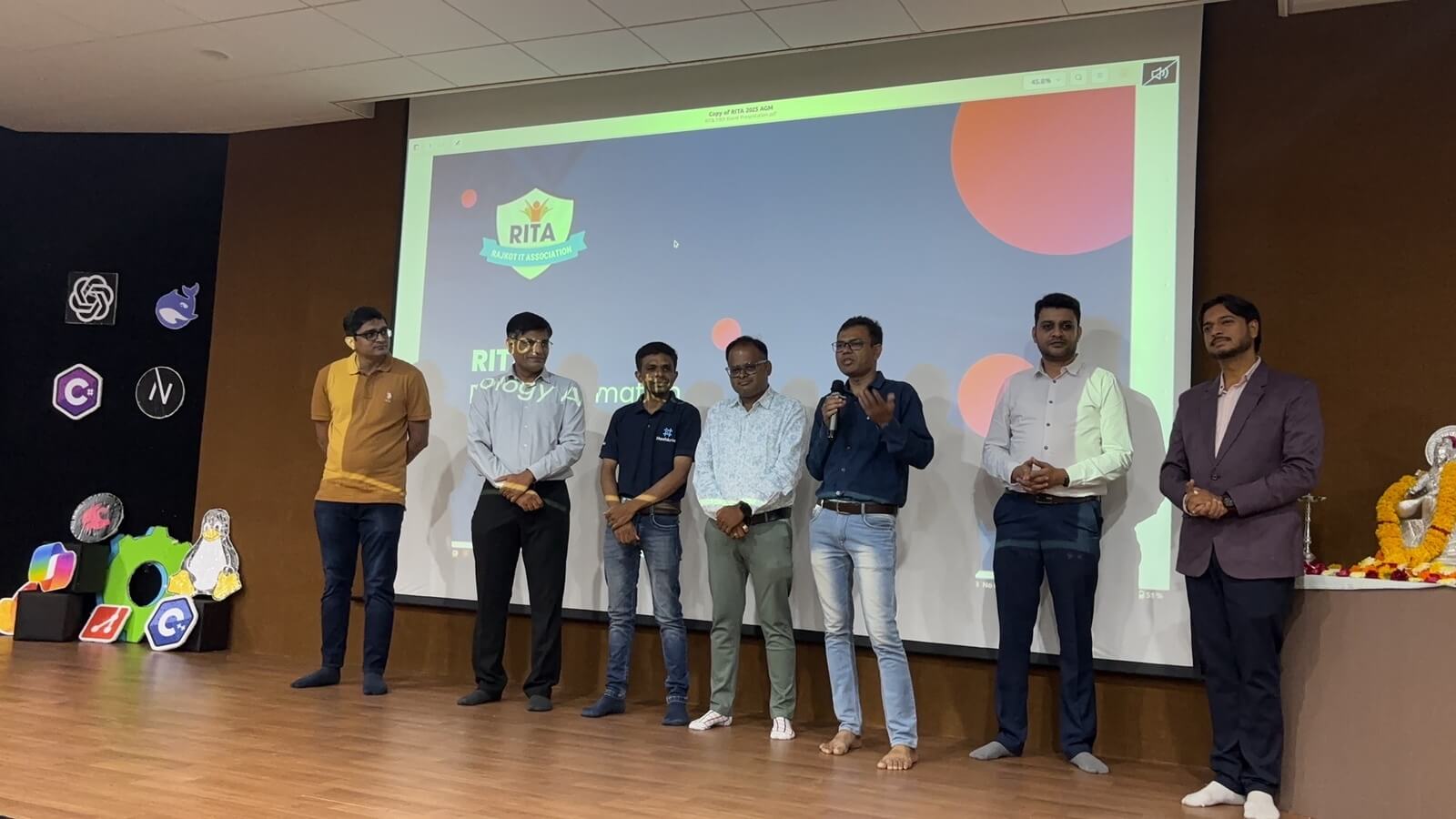 Photos of CODEARENA 1.0