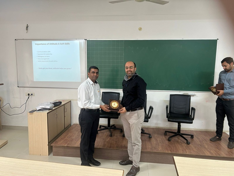 Photos of Expert Lecture on – “Campus to Company”