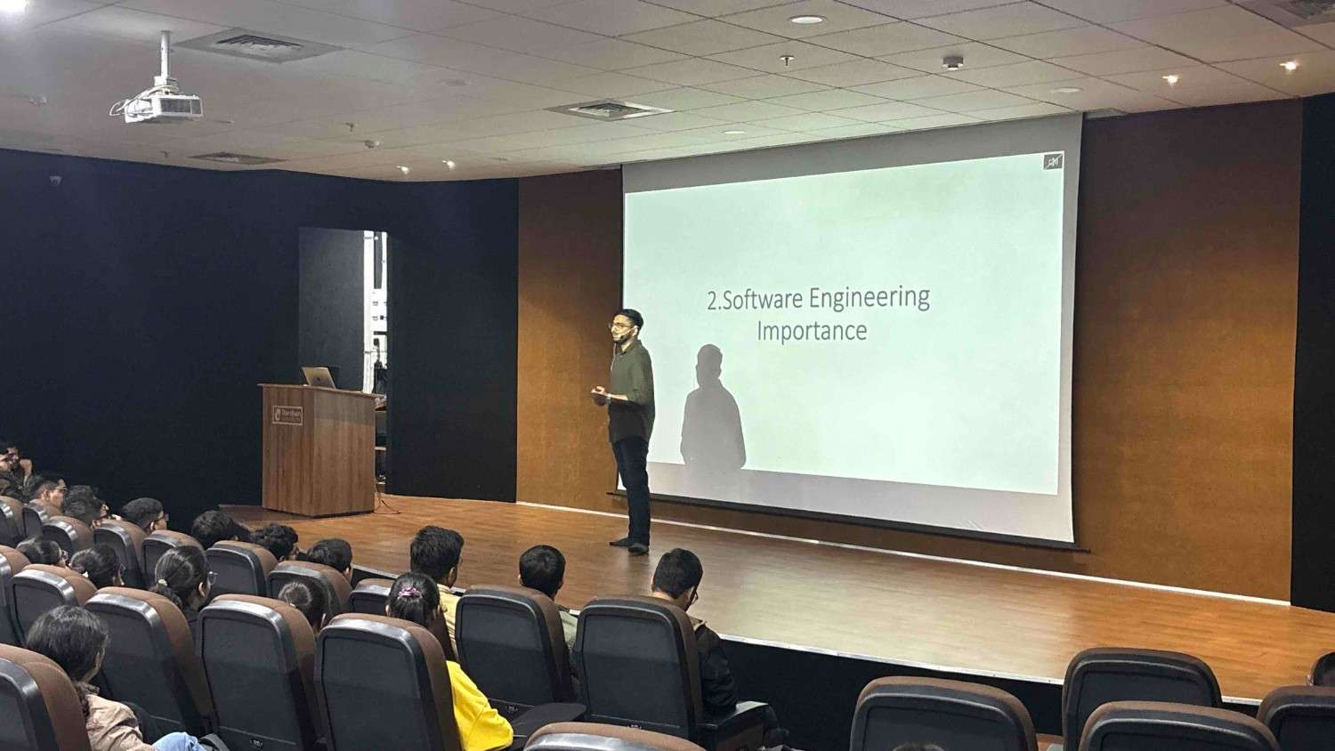Photos of Computer Department Organizes Expert Talk on Software Engineering Careers