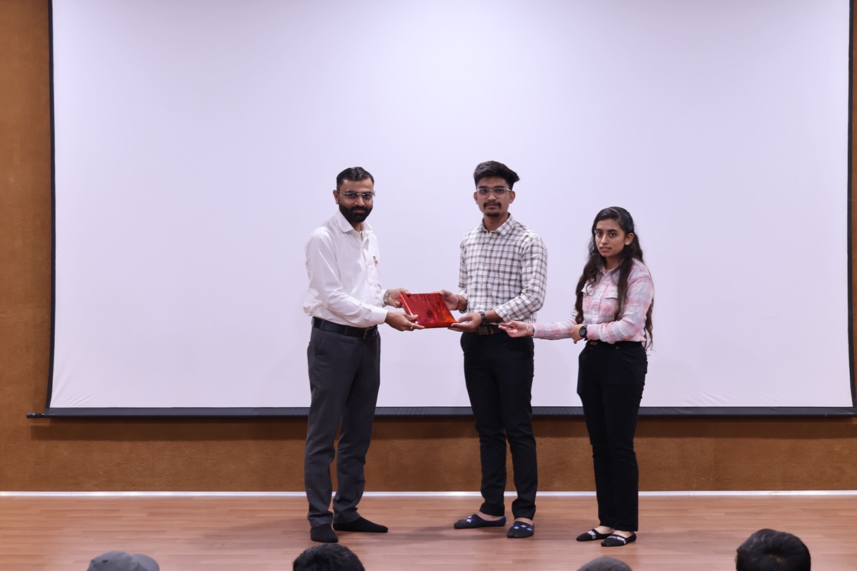 Photos of Diploma Computer Department Organizes Expert Talk on GitHub