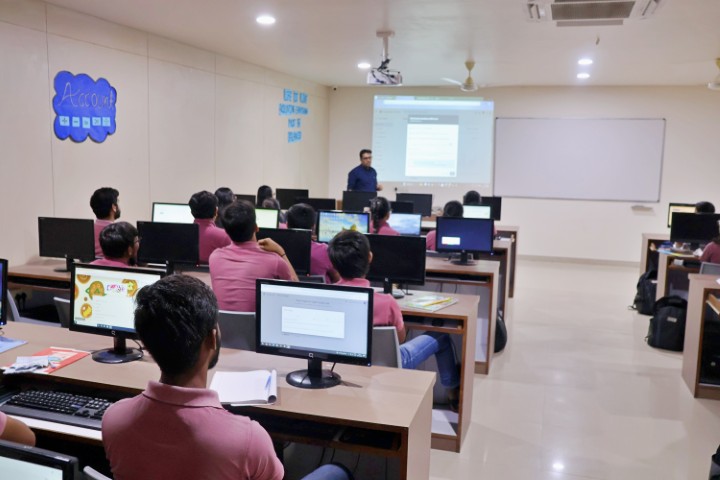 Photos of Hands-on Workshop on SEO & Google Ad Campaigns for BBA (H) Digital Marketing Students