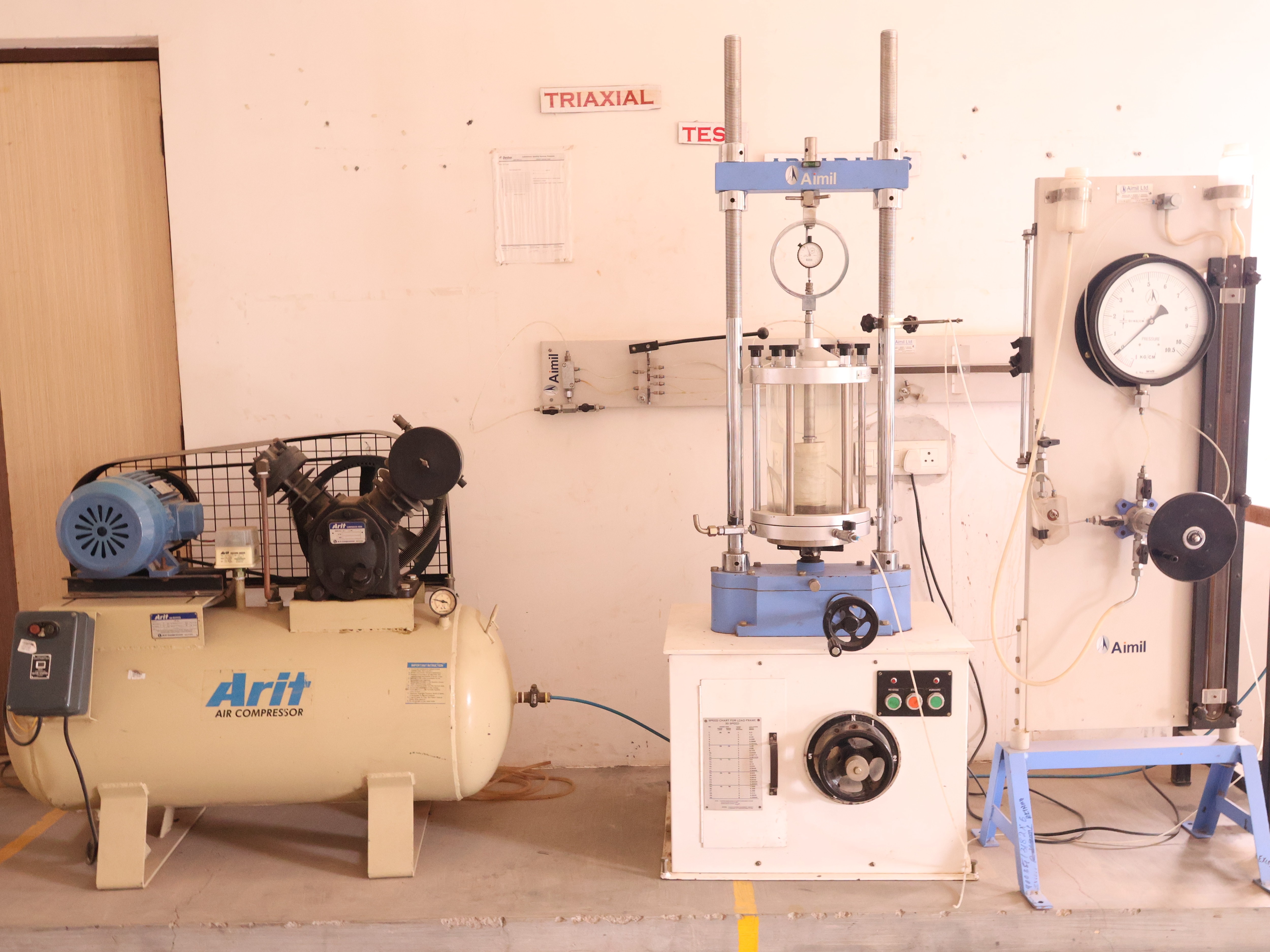 Triaxial Shear Apparatus