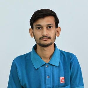 Ayaz Nizamudin Vakaliya - 22010101503